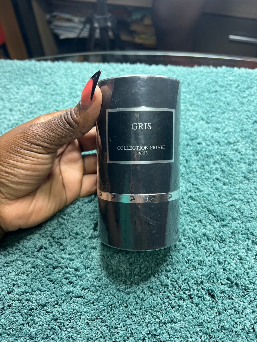 Parfum Collection Privée Gris