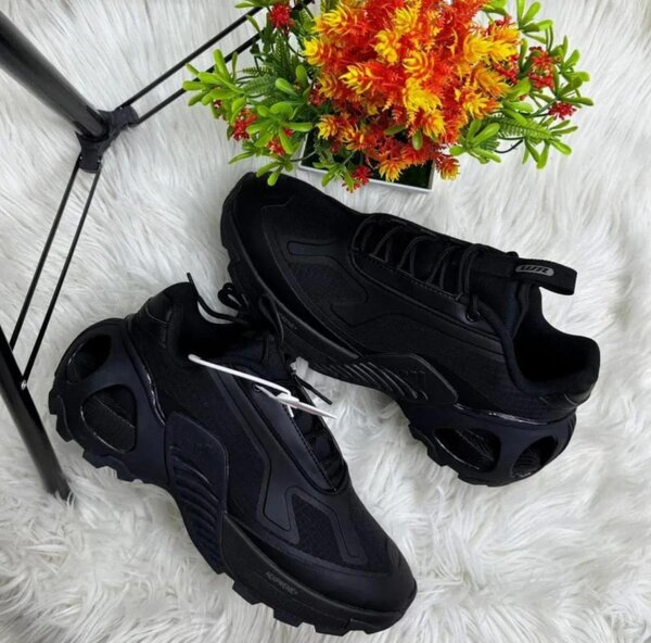 Sneakers noirs élégants