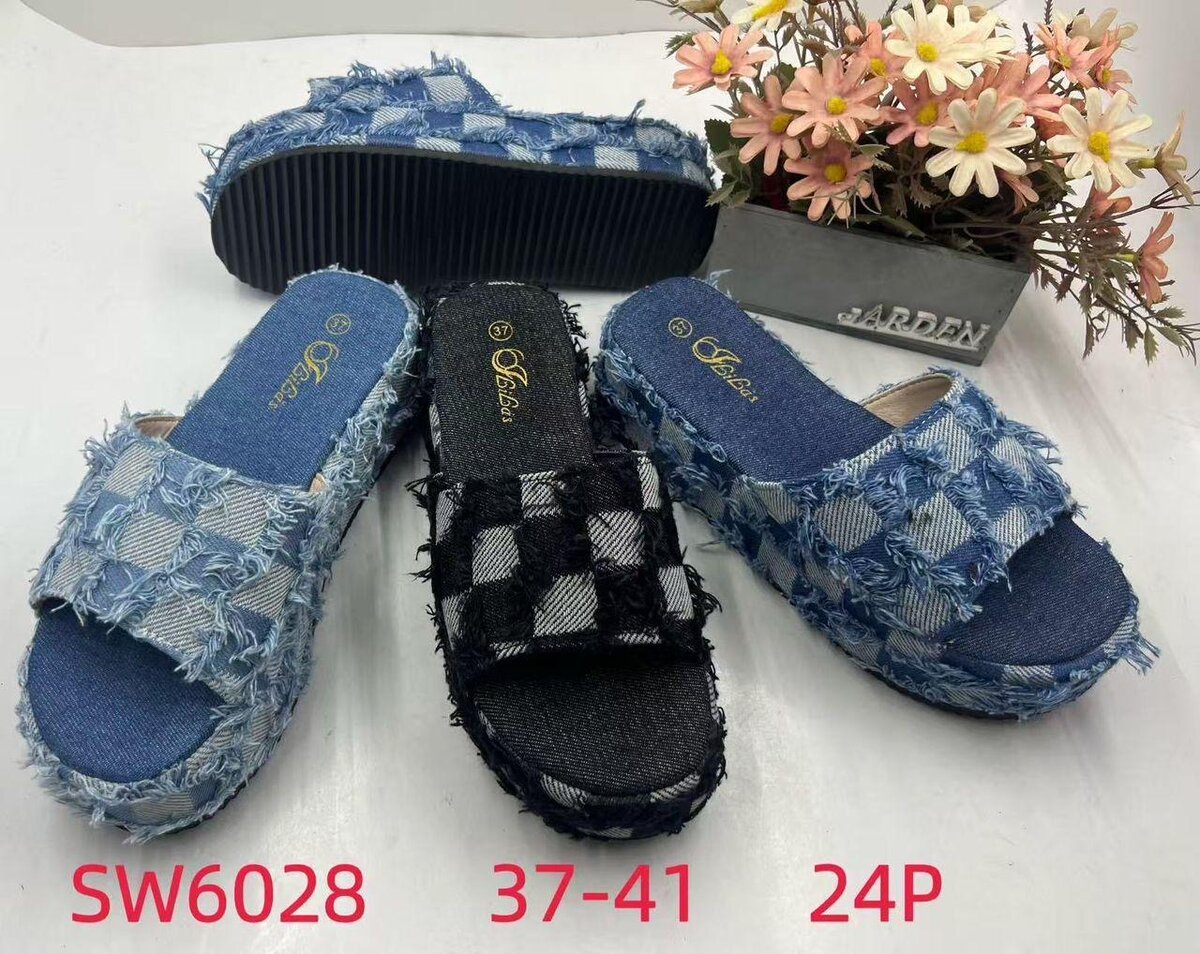 Sandales tendance avec strass