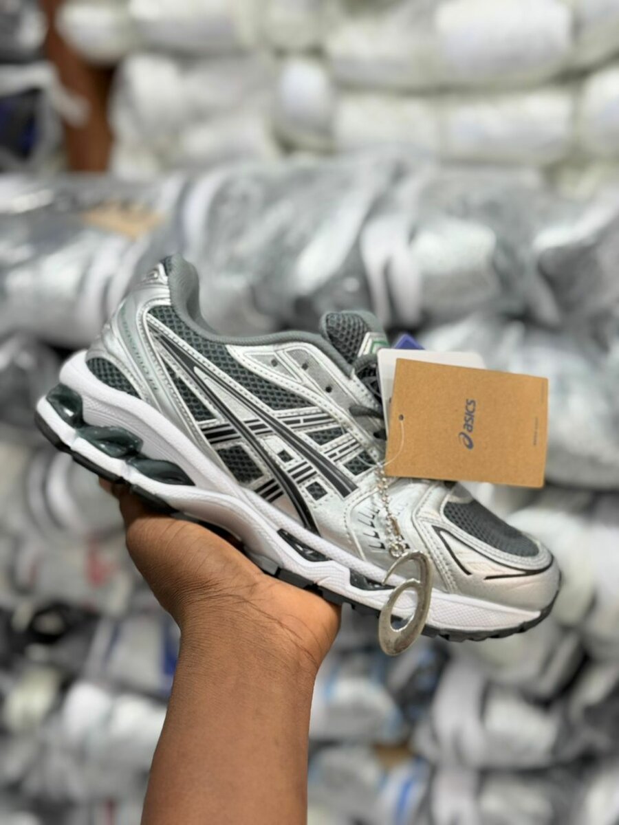 Asics kayano 14