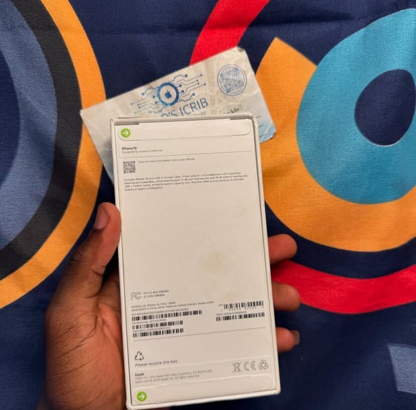 iPhone 16
