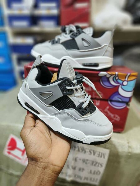 Baskets modernes pour hommes