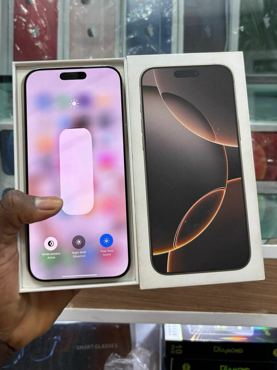 iPhone 16 pro max 256 GB état