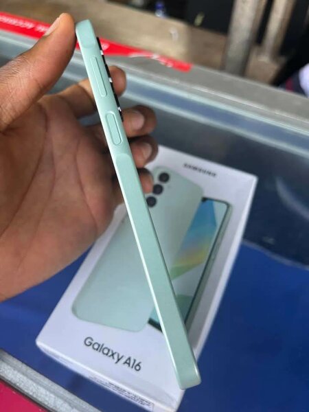 Samsung Galaxy A16 Vert