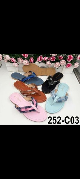 Tongs Colorées Élégantes