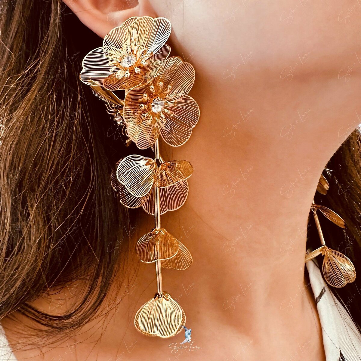 Boucles d'Oreilles Florales Dorées