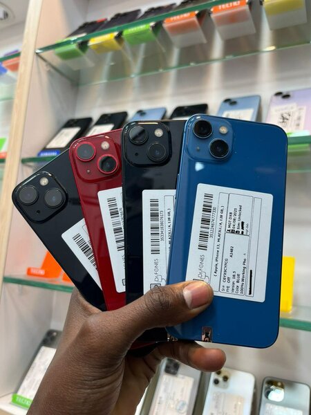 Iphone 13 quasi neuf