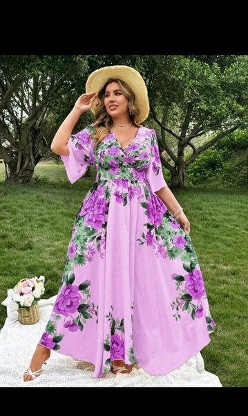 Robe maxi fleurie violette