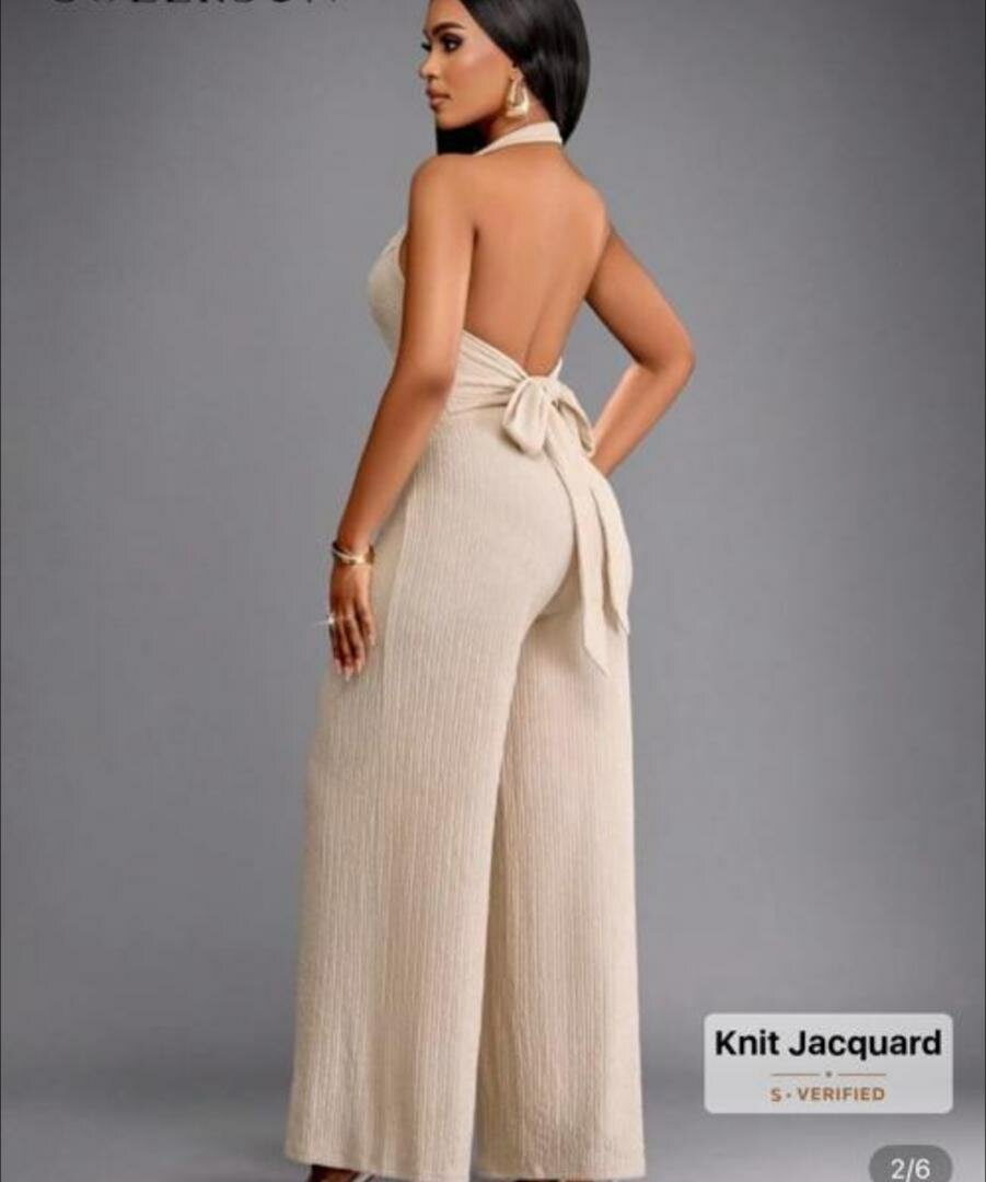 Combinaison dos nu élégante