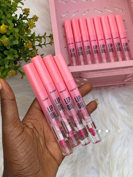 Huile à lèvres hydratante rose