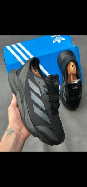 Chaussures de course noires