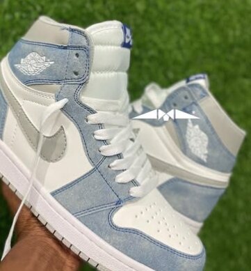 Nike sneakers Jordan 1 grey