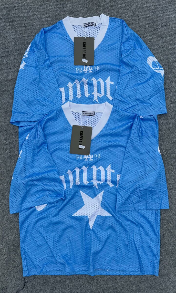 Maillots de sport graphiques stylés