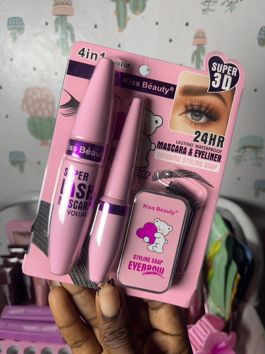 Coffret de maquillage 4 en 1