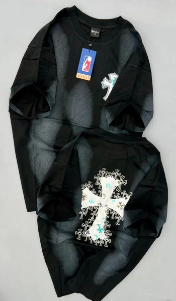 T-shirt imprimé croix pour hommes