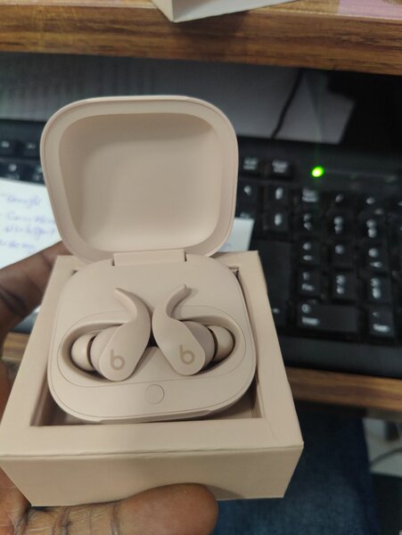 Écouteurs Beats Fit Pro sans fil