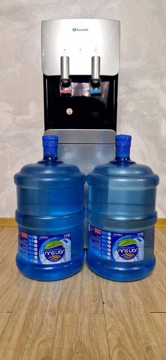 Вода Jan Suu 19л.