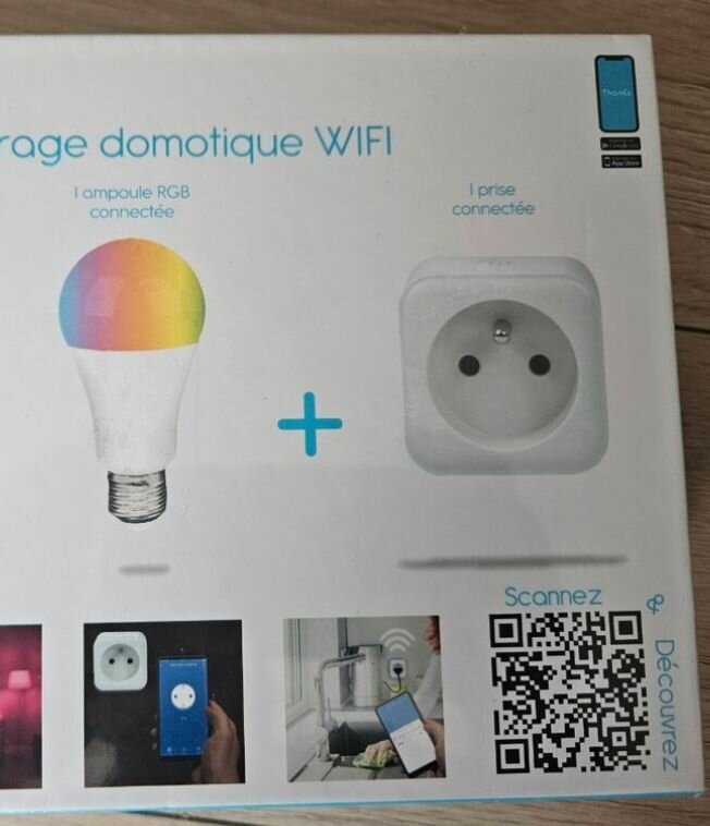 Kit prise et ampoule connectée