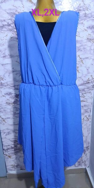 Robe élégante sans manches