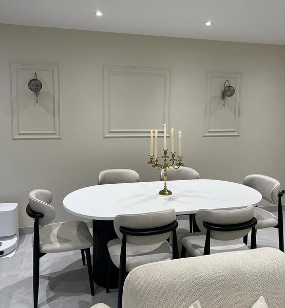 Table à manger moderne