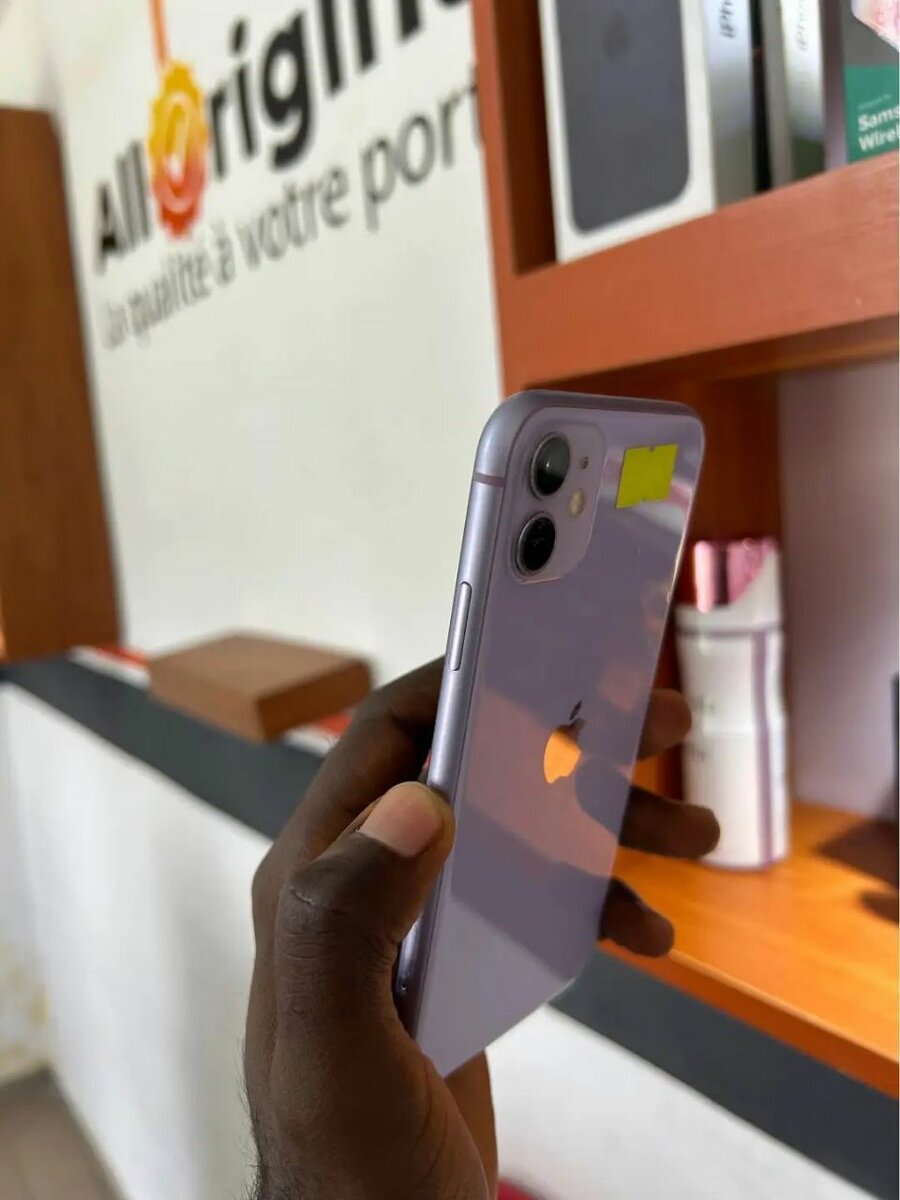 iPhone 11 Violet - 128GB