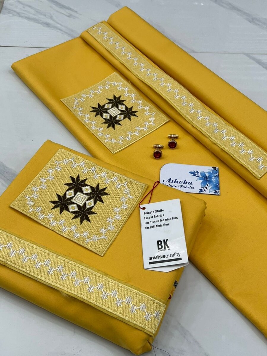 Ensemble Tissus Brodés Luxe