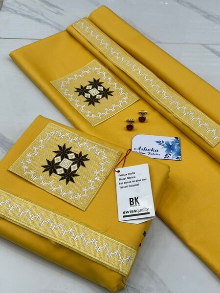 Ensemble Tissus Brodés Luxe