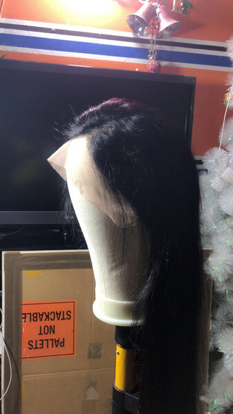 Perruque frontale en dentelle