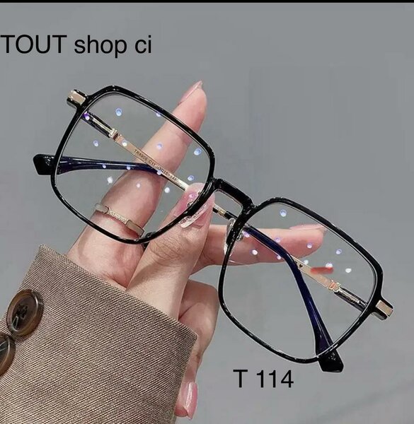 Lunette + coffret+ Essuieglace