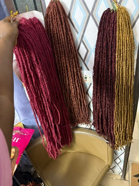 Tresses synthétiques longues