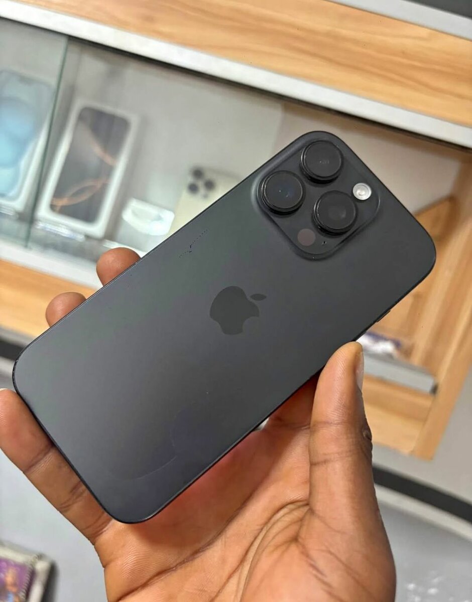 iPhone Luxueux 256GB Neuf