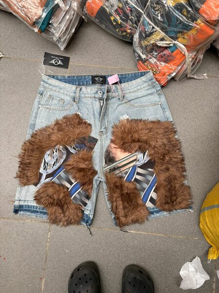 Shorts en jean artistiques uniques