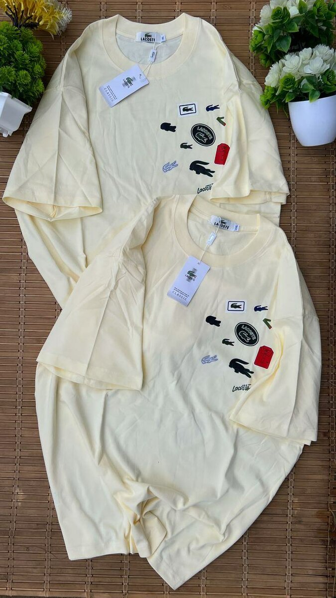 Tee-shirt cou rond très class