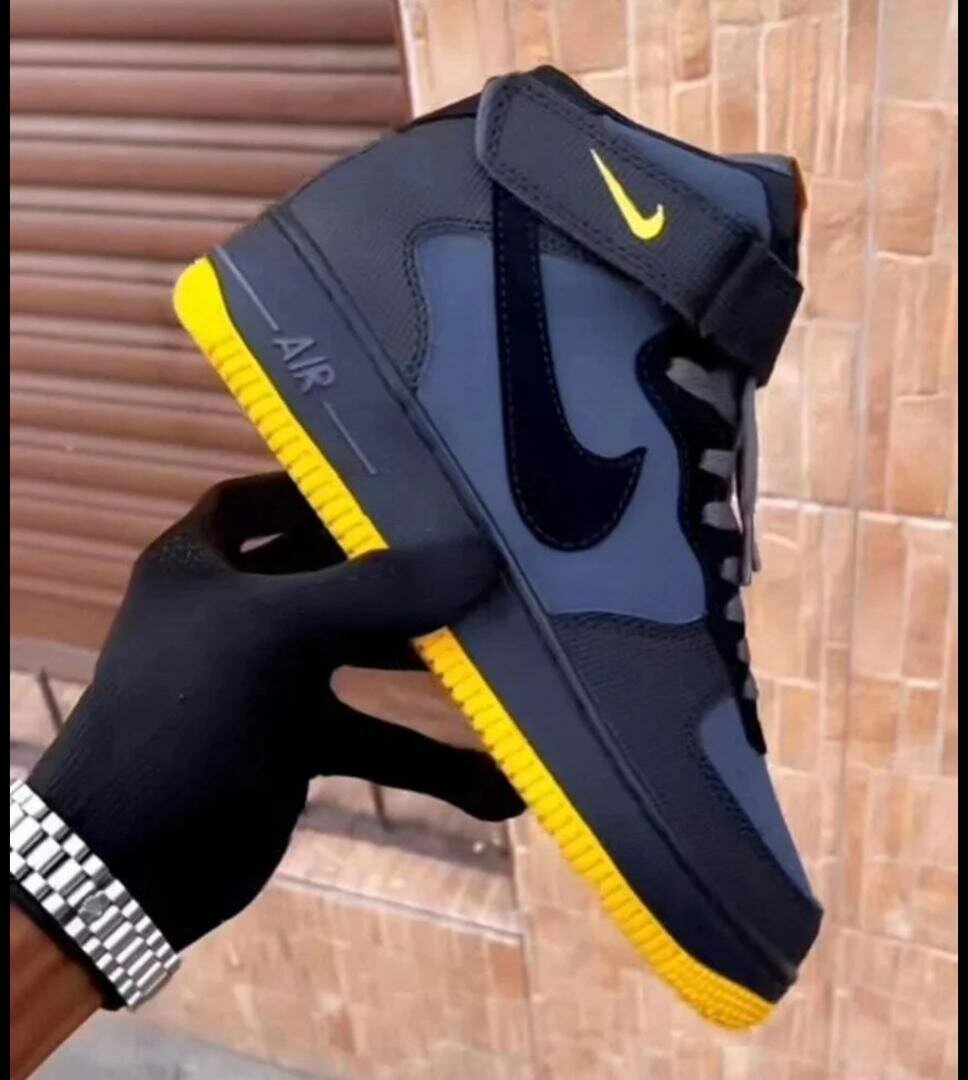 Paire de basket air force