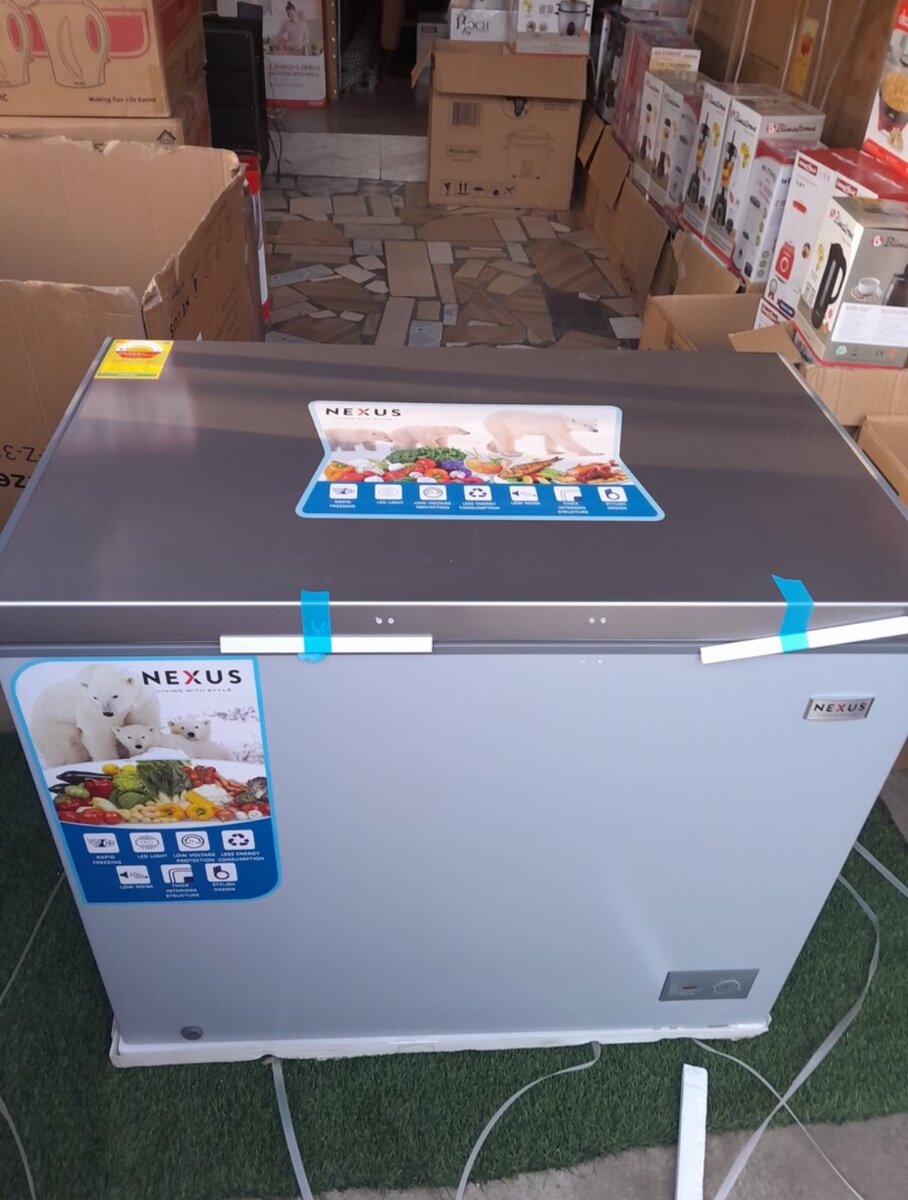 NEXUS DURABLE CHEST FREEZER 251 LITRES