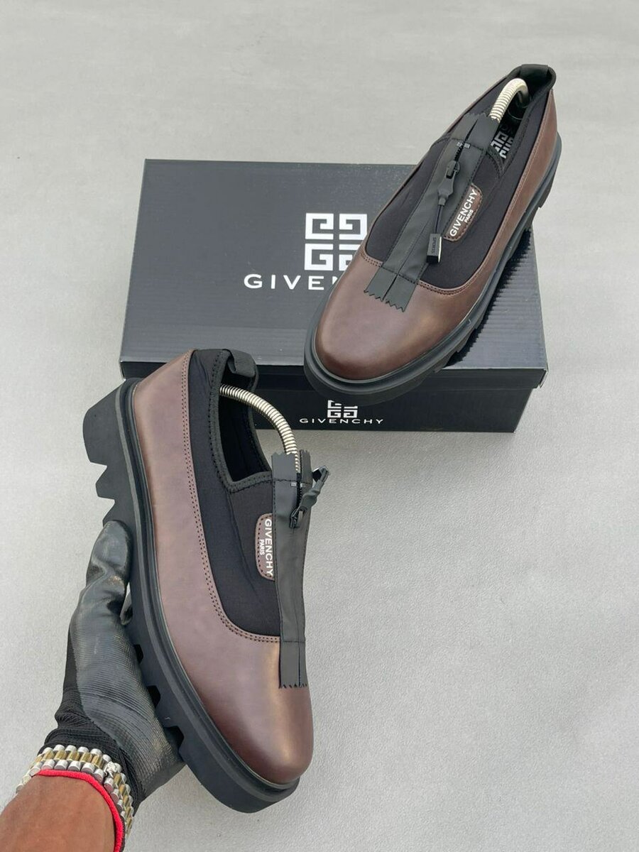 Mocassins cuir Givenchy