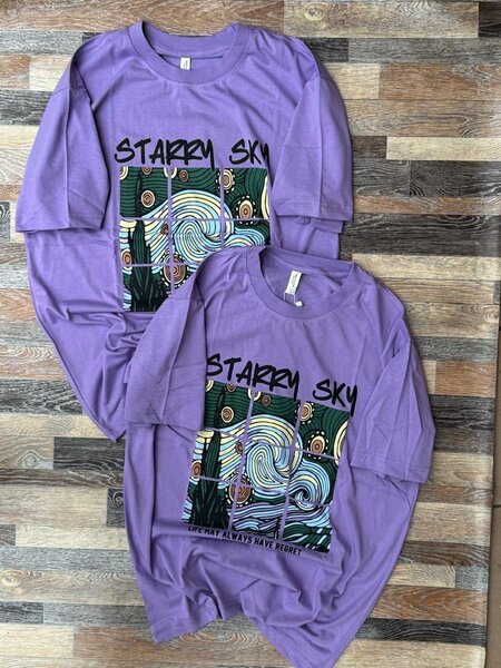 T-shirts modernes graphiques