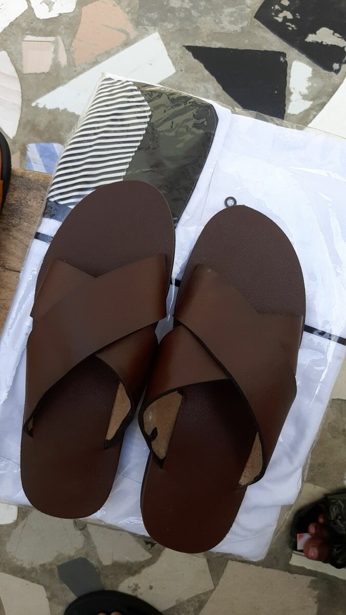 Chics sandales en cuir