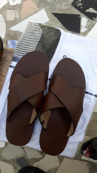 Chics sandales en cuir