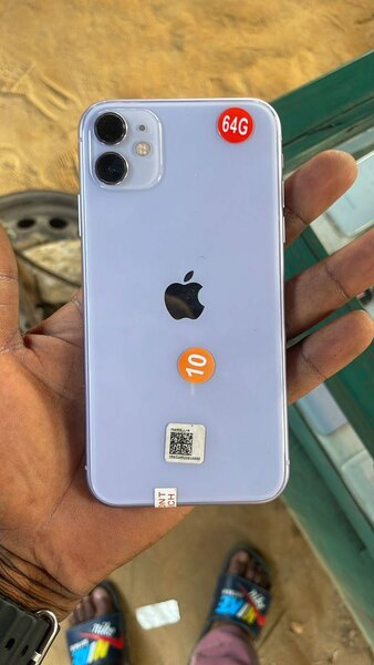 iPhone 11 simple