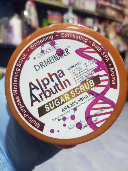 Gommage corporel au sucre Alpha Arbutin