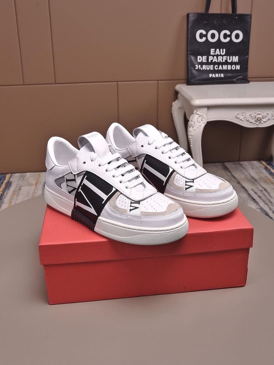 Baskets Valentino blanches