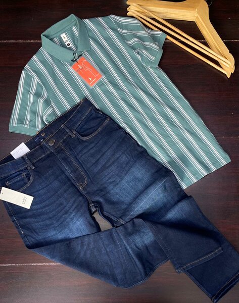 Jeans and T-shirt combo