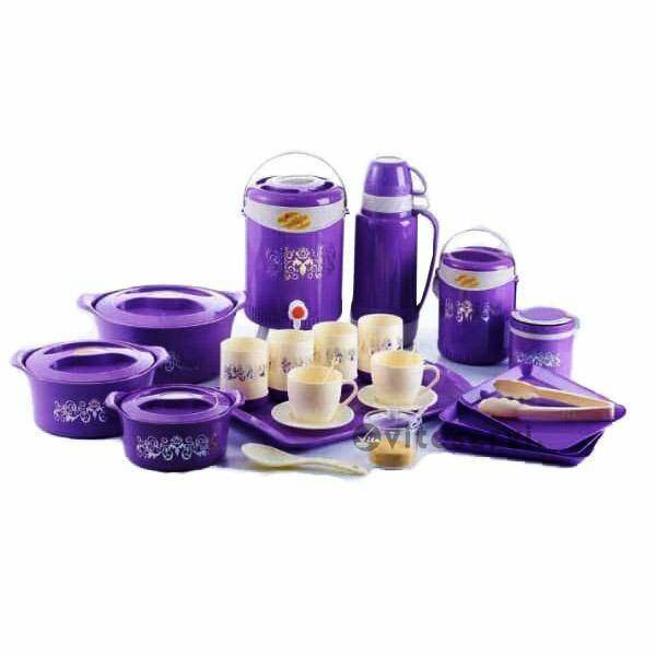 Service de table en plastique