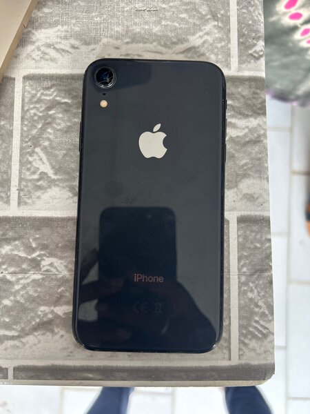 iPhone XR