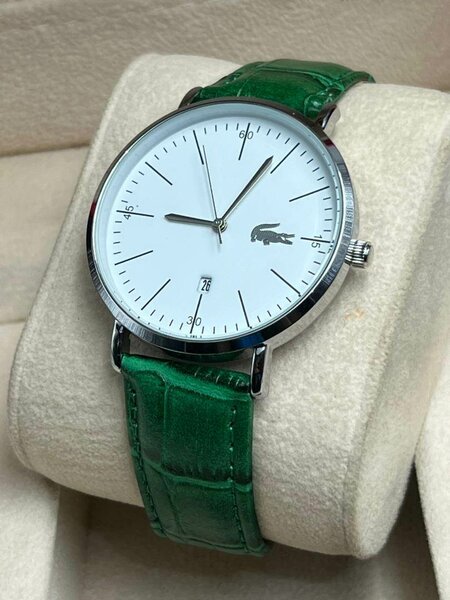 Montre Lacoste