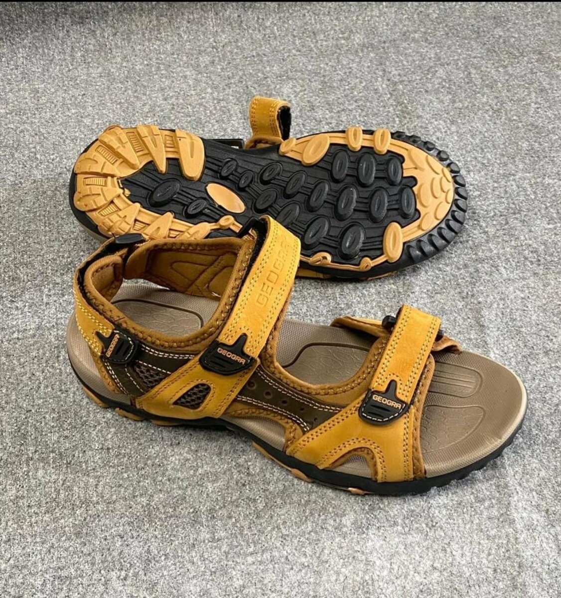 Sandales de randonnée robustes