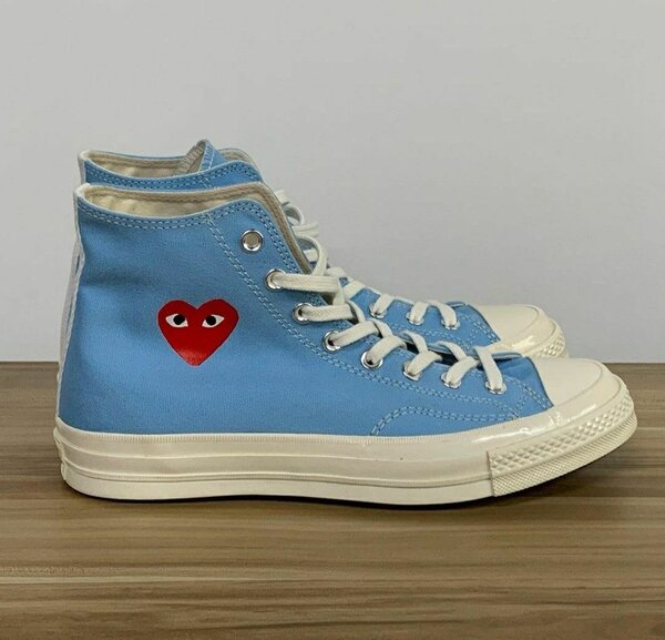 Baskets montantes bleues tendance