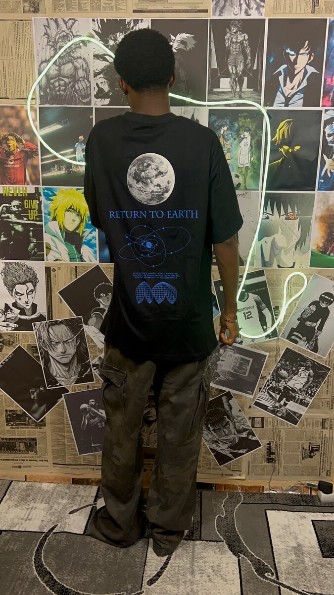 T-shirt Imprimé "Return to Earth"