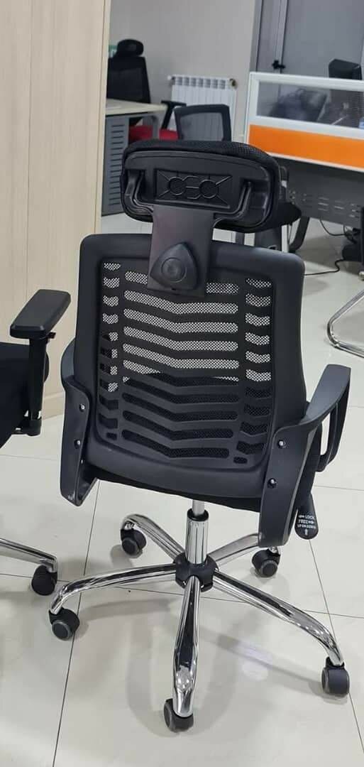 Table basse design en verre